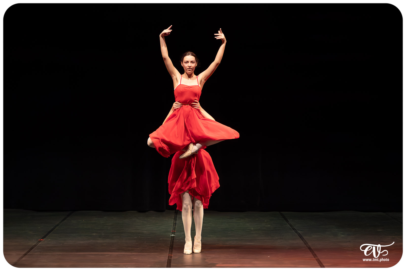 MATIERE BRUTE (CHRISTELLE DAUJEAN)